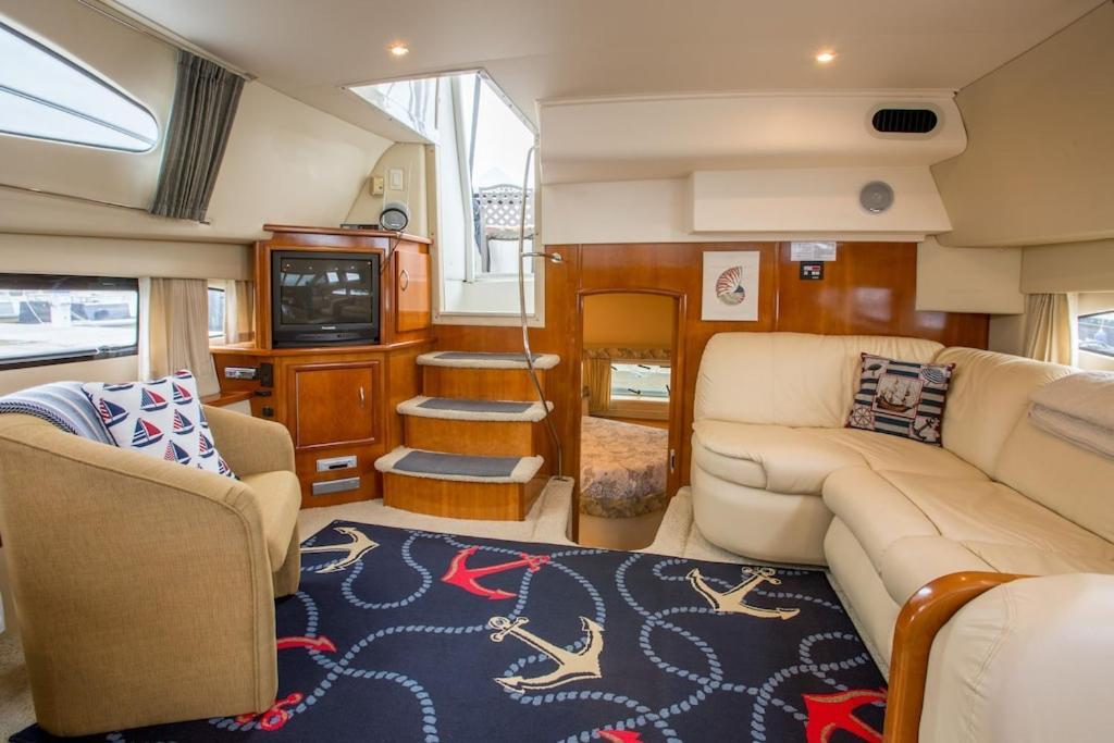 Sea Pearl Boston Yacht Ξενοδοχείο Εξωτερικό φωτογραφία