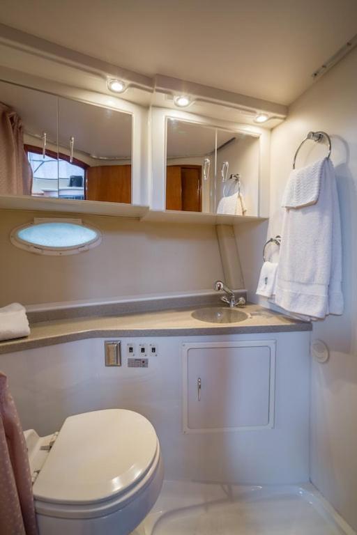 Sea Pearl Boston Yacht Ξενοδοχείο Εξωτερικό φωτογραφία