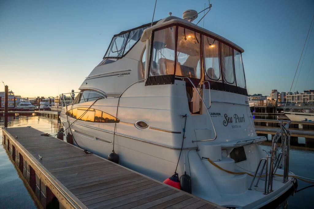 Sea Pearl Boston Yacht Ξενοδοχείο Εξωτερικό φωτογραφία